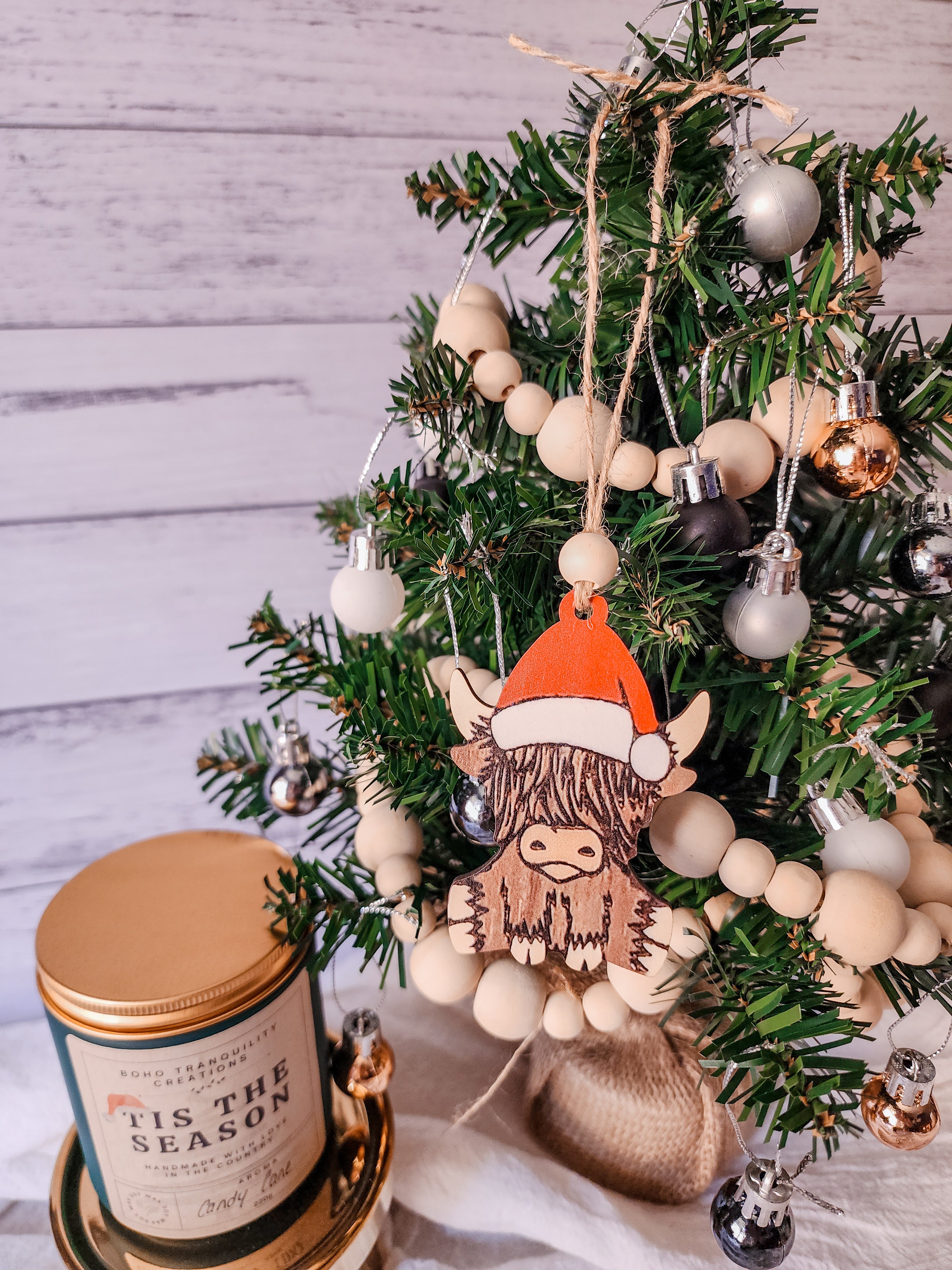 CHRISTMAS TREE ORNAMENT - HIGHLAND COW