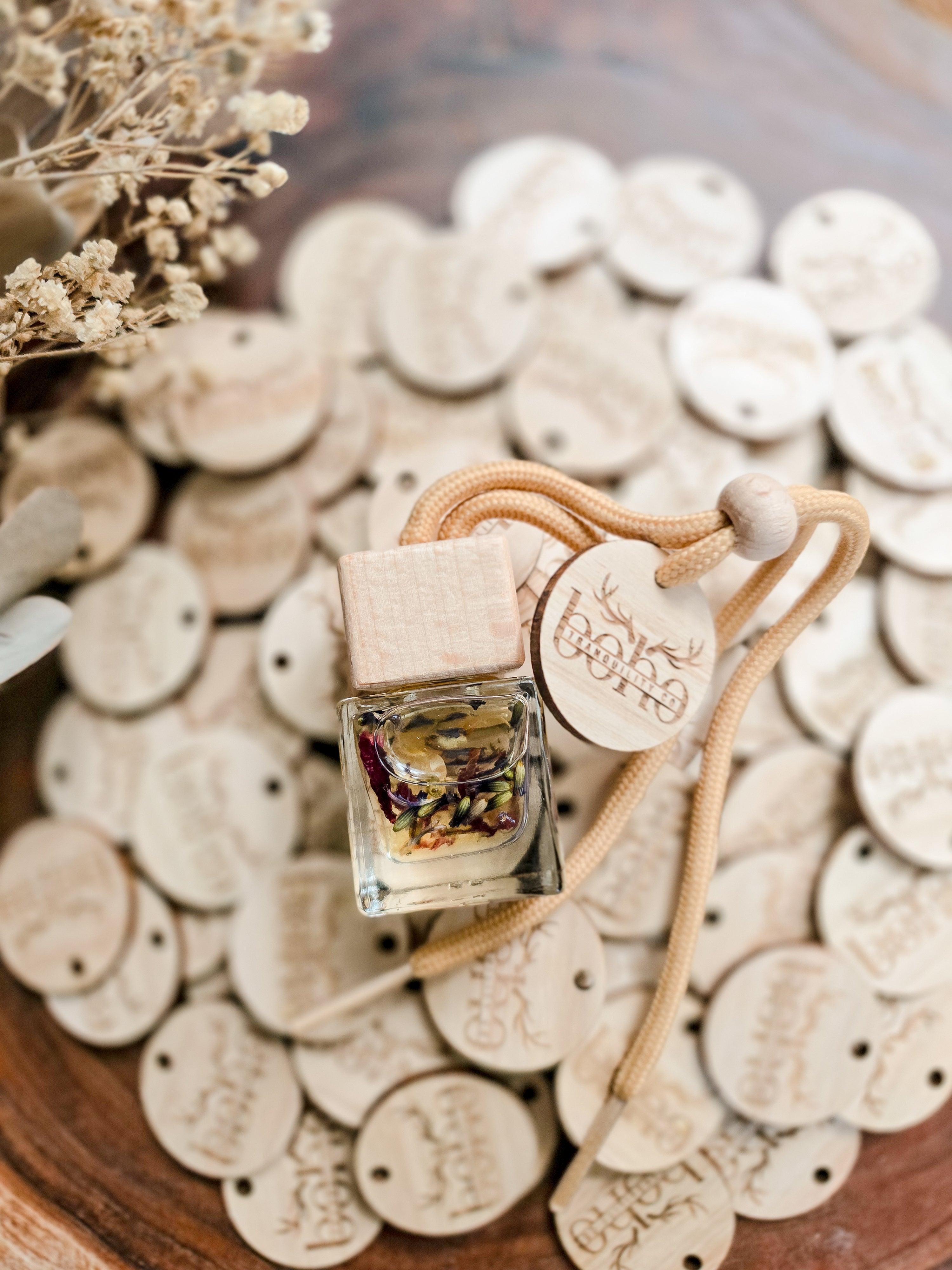 BOTANICAL INFUSED HANGING CAR DIFFUSER
