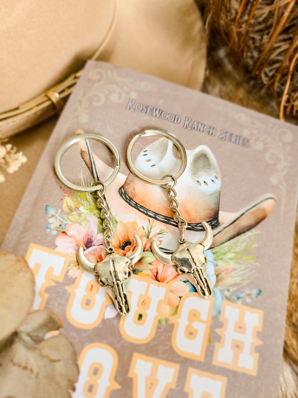 BULL HEAD KEYCHAIN (SILVER)