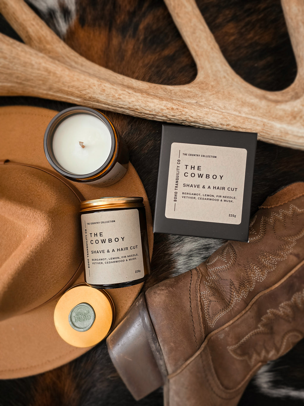 THE COUNTRY COLLECTION: THE COWBOY - MEDIUM GLASS CANDLE