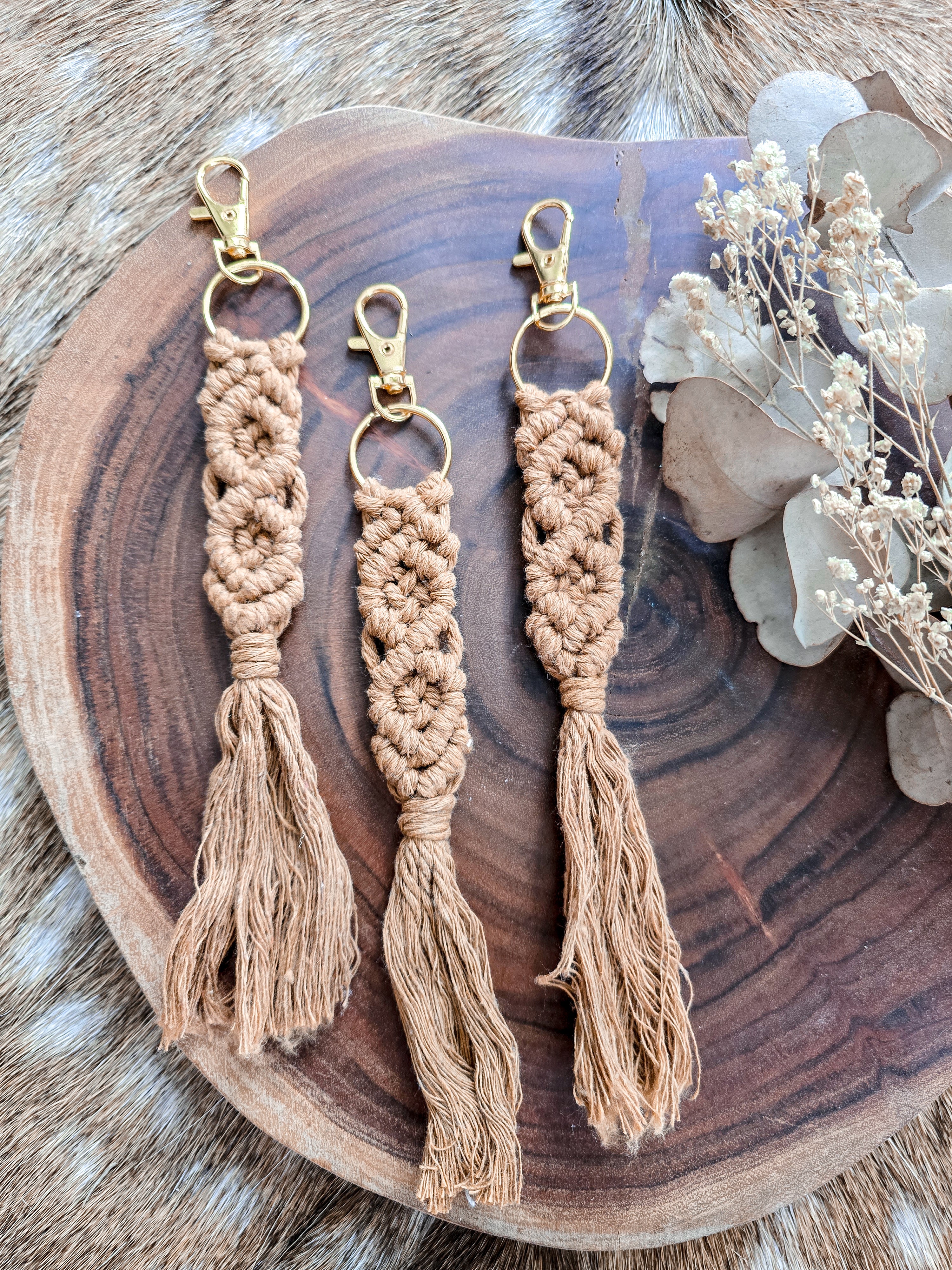 MACRAME KEYCHAIN - PHOENIX
