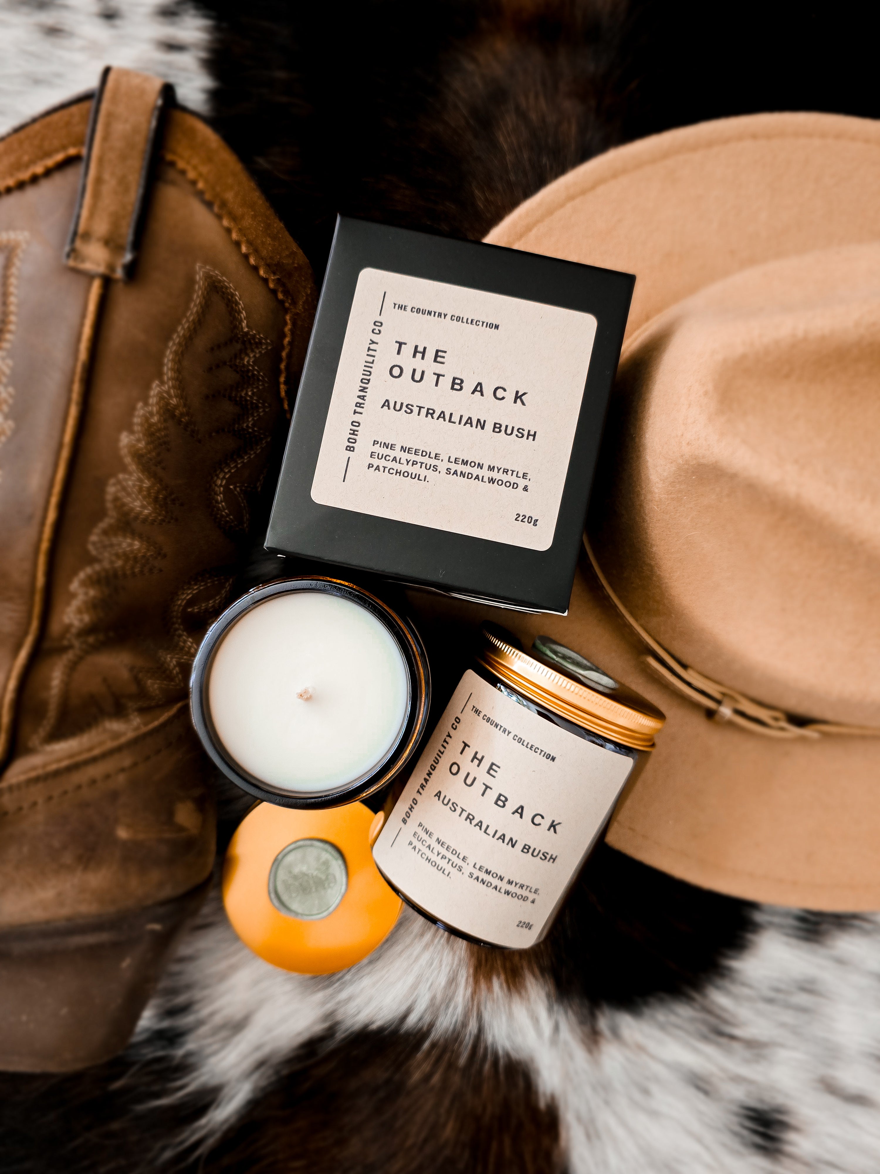 THE COUNTRY COLLECTION: THE OUTBACK - MEDIUM GLASS CANDLE