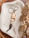 HIGHLAND COW BEADED WESTERN KEYCHAIN - ELARA